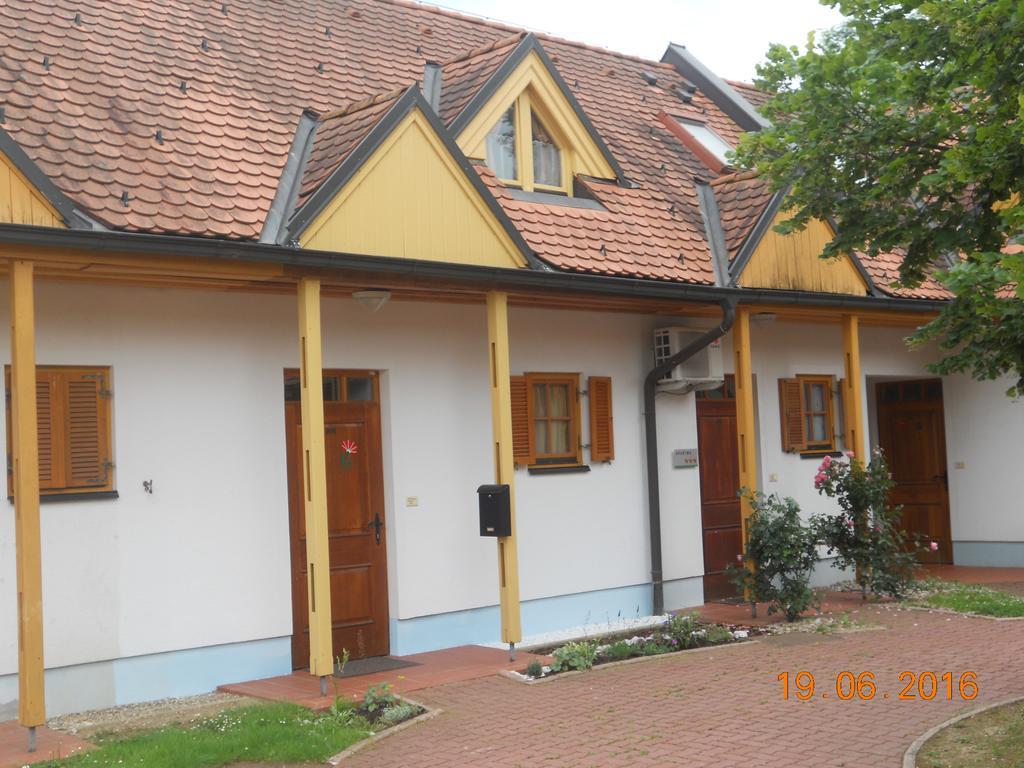Apartment Nagelj Moravske-Toplice Eksteriør billede